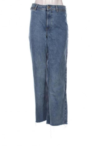 Damskie jeansy Mango, Rozmiar S, Kolor Niebieski, Cena 81,24 zł