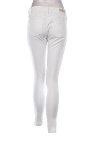 Damen Jeans ONLY, Größe M, Farbe Weiß, Preis € 17,18
