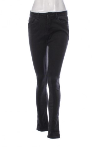 Blugi de femei ONLY, Mărime M, Culoare Negru, Preț 87,46 Lei
