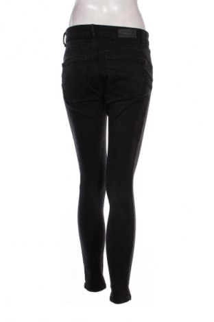 Női farmernadrág Pull&Bear, Méret M, Szín Fekete, Ár 7 879 Ft