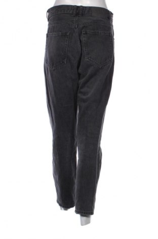 Dámské džíny  Pull&Bear, Velikost M, Barva Šedá, Cena  367,00 Kč
