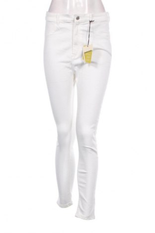 Damen Jeans Pull&Bear, Größe L, Farbe Weiß, Preis € 23,34