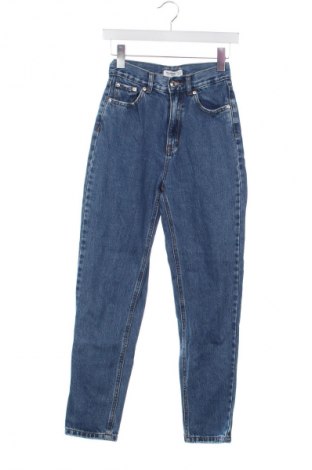 Dámske džínsy  Pull&Bear, Veľkosť XS, Farba Modrá, Cena  14,83 €