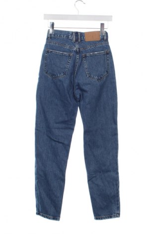 Dámske džínsy  Pull&Bear, Veľkosť XS, Farba Modrá, Cena  14,83 €