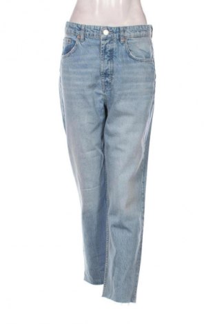Dámske džínsy  Pull&Bear, Veľkosť M, Farba Modrá, Cena  14,83 €
