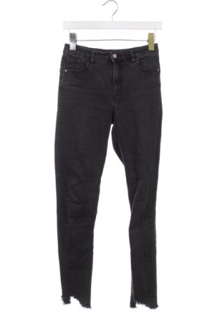 Damen Jeans Reserved, Größe S, Farbe Grau, Preis 14,95 €