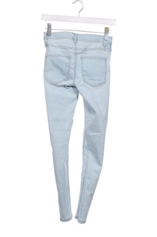 Dámske džínsy  Sinsay, Veľkosť XS, Farba Modrá, Cena  24,72 €