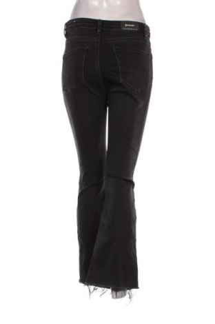 Damen Jeans Stradivarius, Größe S, Farbe Grau, Preis € 20,99