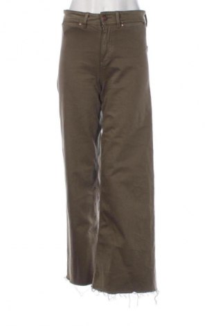 Damen Jeans Stradivarius, Größe S, Farbe Grün, Preis 15,00 €