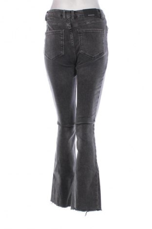 Damen Jeans Stradivarius, Größe S, Farbe Grau, Preis € 14,75
