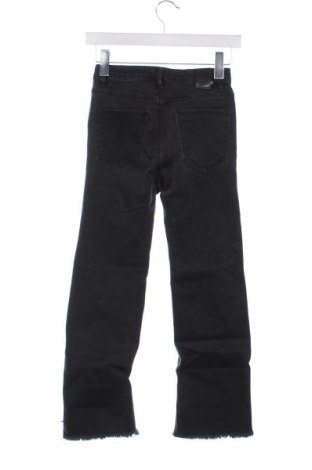 Dámske džínsy  Stradivarius, Veľkosť XS, Farba Čierna, Cena  14,83 €