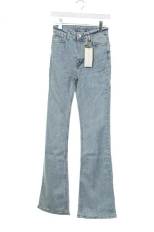 Női farmernadrág Trendyol, Méret XS, Szín Kék, Ár 25 069 Ft