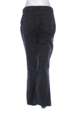 Blugi de femei Trendyol, Mărime XL, Culoare Negru, Preț 244,74 Lei