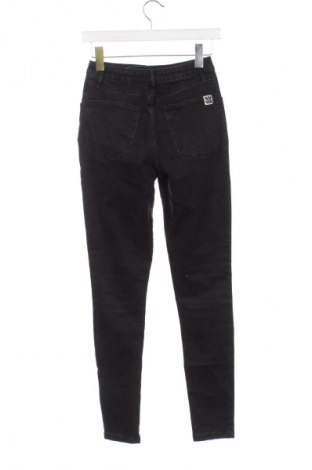 Dámské džíny  Unbranded, Velikost XS, Barva Černá, Cena  209,00 Kč