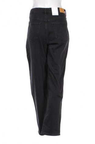 Dámske džínsy  Vero Moda, Veľkosť M, Farba Čierna, Cena  44,95 €