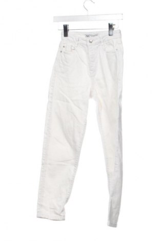 Damen Jeans Zara, Größe XXS, Farbe Weiß, Preis 13,81 €