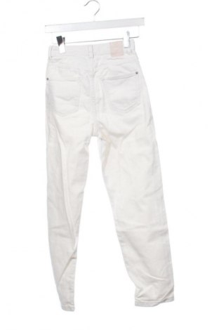 Damen Jeans Zara, Größe XXS, Farbe Weiß, Preis 13,81 €