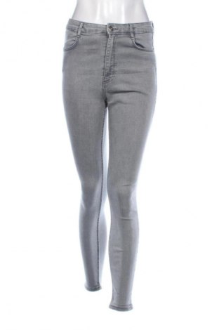 Дамски дънки Zara, Размер M, Цвят Сив, Цена 55,22 лв.