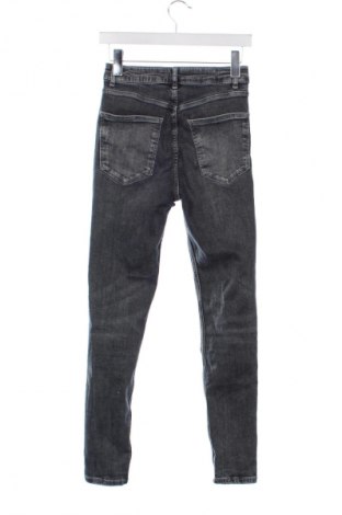 Damskie jeansy Zara, Rozmiar M, Kolor Czarny, Cena 62,07 zł