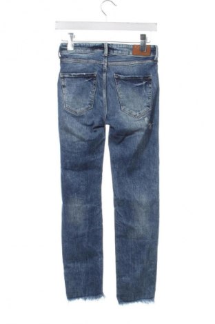 Blugi de femei Zara Trafaluc, Mărime XS, Culoare Albastru, Preț 112,08 Lei