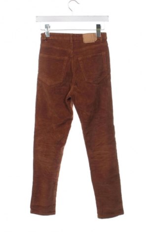 Pantaloni de velvet de femei Pull&Bear, Mărime XS, Culoare Maro, Preț 79,00 Lei