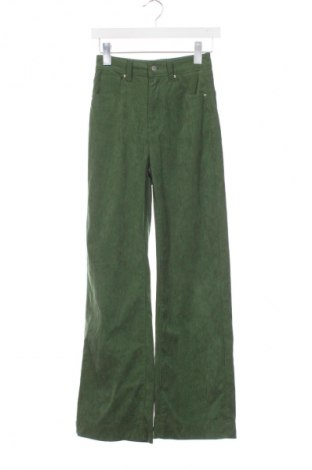 Pantaloni de velvet de femei SHEIN, Mărime XS, Culoare Verde, Preț 76,92 Lei