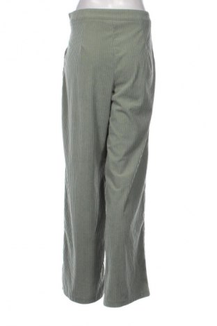 Damen Cordhose SHEIN, Größe M, Farbe Grün, Preis 14,83 €