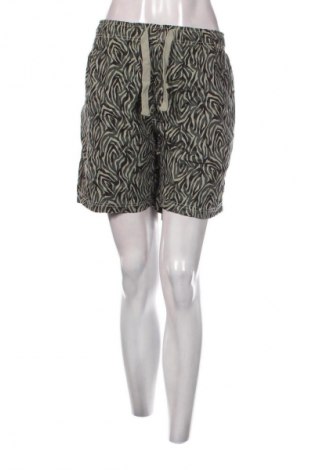 Pantaloni scurți de femei All Good, Mărime XXL, Culoare Multicolor, Preț 163,99 Lei