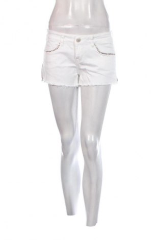 Damen Shorts Amisu, Größe M, Farbe Weiß, Preis € 13,99