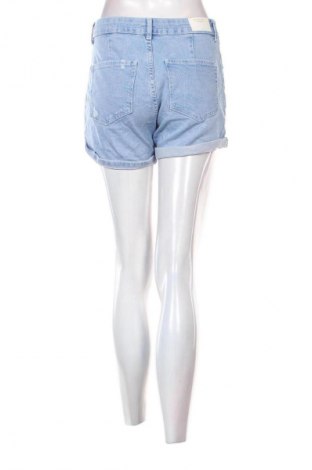 Pantaloni scurți de femei Bershka, Mărime M, Culoare Albastru, Preț 64,99 Lei