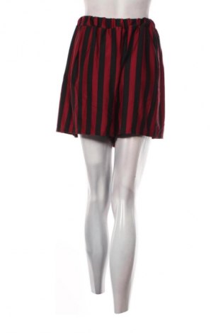 Damskie szorty Boohoo, Rozmiar 3XL, Kolor Kolorowy, Cena 40,99 zł