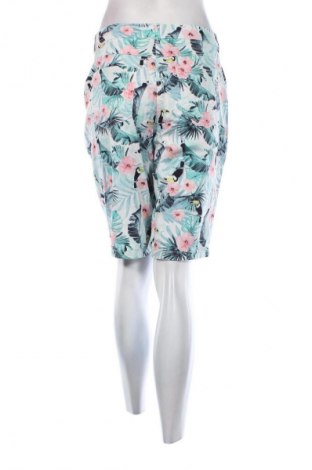 Damen Shorts Cecil, Größe L, Farbe Mehrfarbig, Preis 18,00 €
