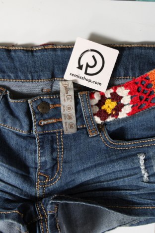 Damen Shorts Denim Co., Größe S, Farbe Mehrfarbig, Preis 13,99 €