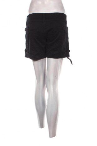 Pantaloni scurți de femei Fishbone, Mărime L, Culoare Negru, Preț 64,99 Lei