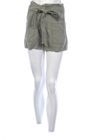Dámske kraťasy  Guess, Veľkosť S, Farba Zelená, Cena  23,02 €