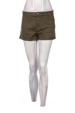 Női rövidnadrág H&M, Méret M, Szín Zöld, Ár 8 419 Ft