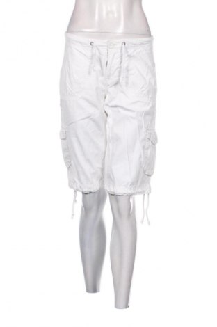 Női rövidnadrág H&M L.O.G.G., Méret M, Szín Fehér, Ár 4 022 Ft