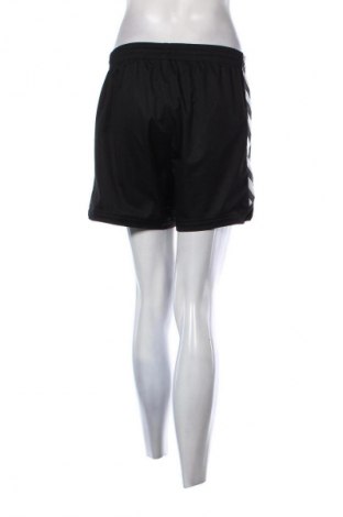 Pantaloni scurți de femei Hummel, Mărime S, Culoare Negru, Preț 73,68 Lei
