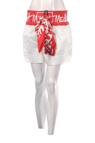 Damen Shorts Loredana, Größe L, Farbe Weiß, Preis € 32,99