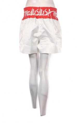 Damen Shorts Loredana, Größe L, Farbe Weiß, Preis € 32,99