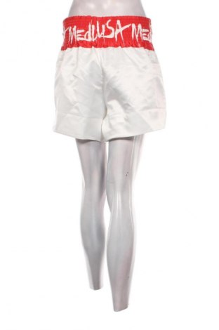 Damen Shorts Loredana, Größe S, Farbe Weiß, Preis 13,99 €