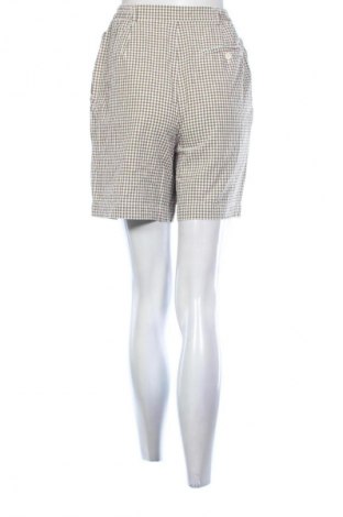 Pantaloni scurți de femei Marie Valois, Mărime M, Culoare Multicolor, Preț 50,00 Lei