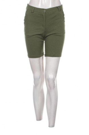 Damen Shorts NEW COLLECTION, Größe S, Farbe Grün, Preis € 15,99