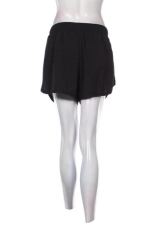 Damen Shorts Nike, Größe XL, Farbe Schwarz, Preis 18,00 €