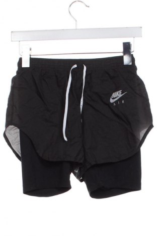 Dámské kraťasy  Nike, Velikost XS, Barva Černá, Cena  549,00 Kč