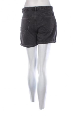 Damen Shorts ONLY, Größe M, Farbe Grau, Preis 10,00 €