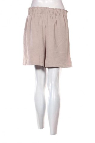 Damen Shorts Pink Woman, Größe L, Farbe Beige, Preis 21,99 €