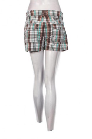 Damen Shorts Protest, Größe L, Farbe Mehrfarbig, Preis € 23,99