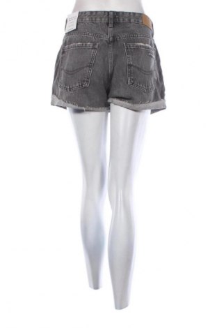 Damskie szorty Pull&Bear, Rozmiar L, Kolor Szary, Cena 71,26 zł