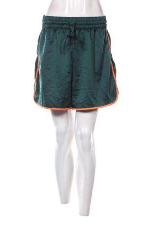 Damen Shorts Reserved, Größe XL, Farbe Grün, Preis € 13,99